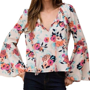 Yumi Kim Wanderlust Bell Sleeve Boho Blouse, M, Beige & Floral Multicolor